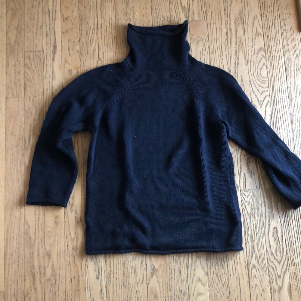 j Crew 3/4 sleeve turtle neck sweater Lrg
